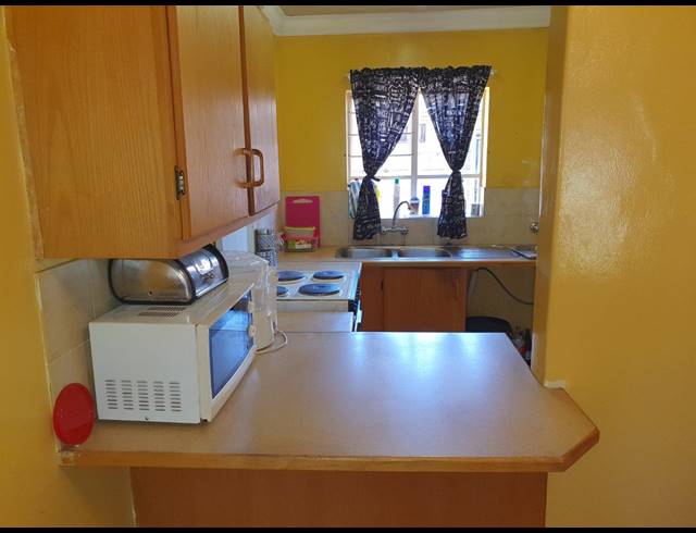 2 BEDROOM TOWNHOUSE SOLD IN THE ORCHARDS